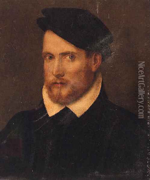 Portrait of a nobleman, bust-length, in a black cap Oil Painting - Paris Bordone